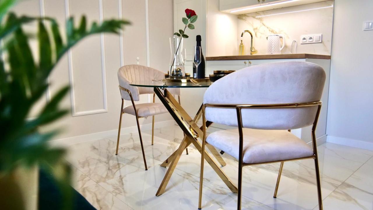 Art Apartments Warszawska 21 Katowice Ngoại thất bức ảnh