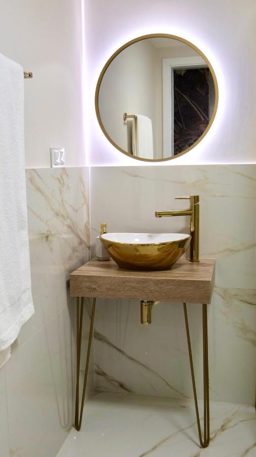 Art Apartments Warszawska 21 Katowice Ngoại thất bức ảnh