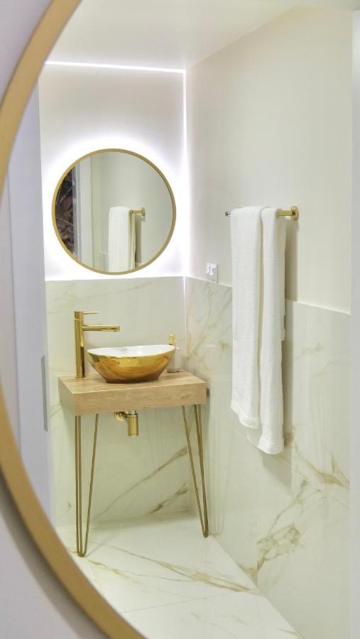 Art Apartments Warszawska 21 Katowice Ngoại thất bức ảnh