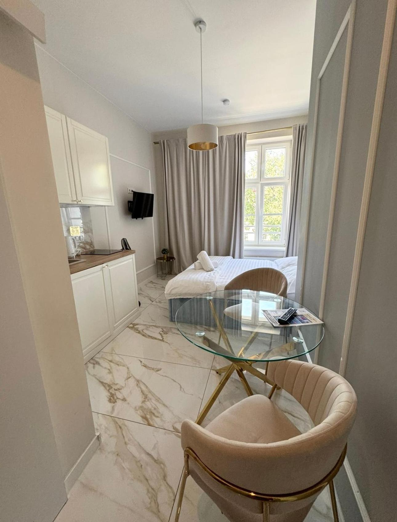 Art Apartments Warszawska 21 Katowice Ngoại thất bức ảnh